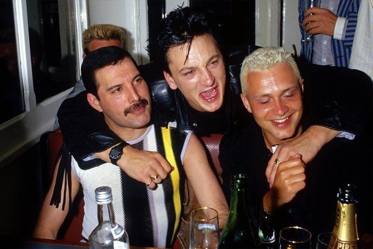 Bono talks about the moment he met Freddie Mercury: “He had me up against a wall”